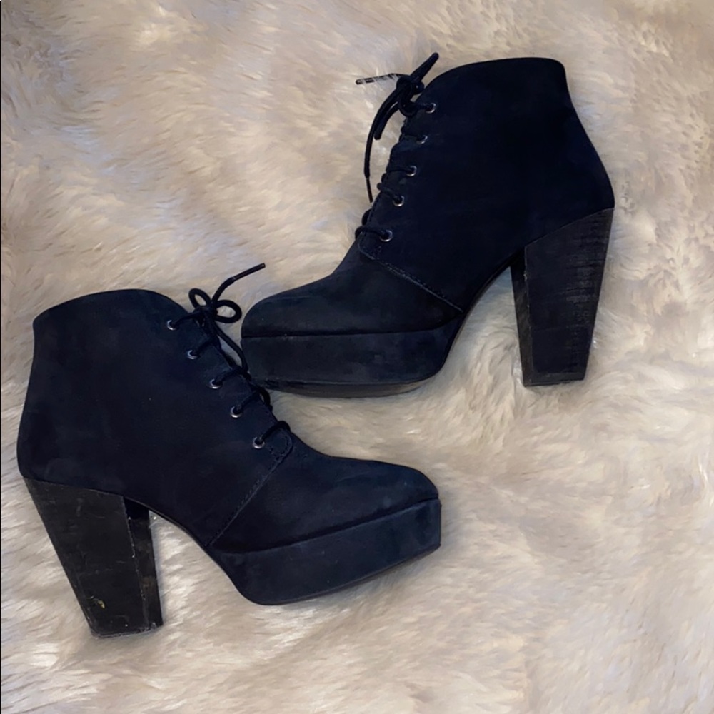 Steve Madden heeled booties